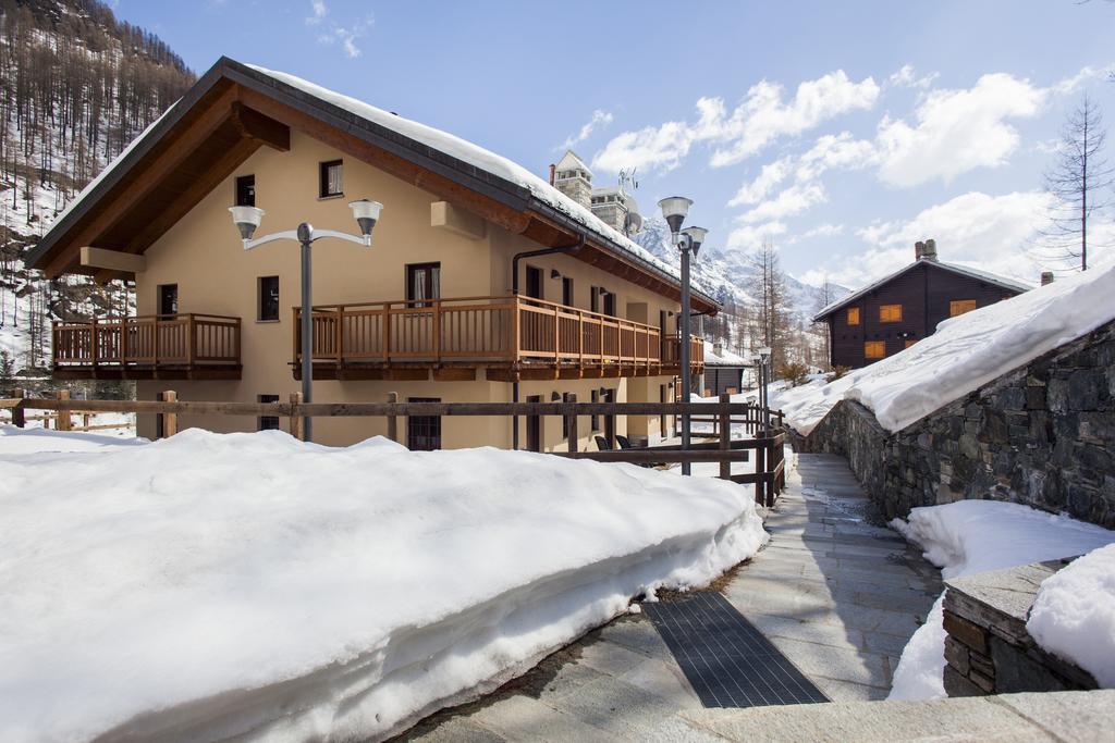 Appartamenti Residenza Anderbatt Gressoney-La-Trinite Bagian luar foto