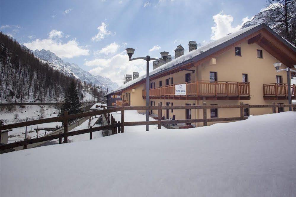 Appartamenti Residenza Anderbatt Gressoney-La-Trinite Bagian luar foto